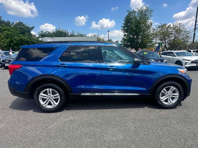 2021 Ford Explorer XLT 4WD