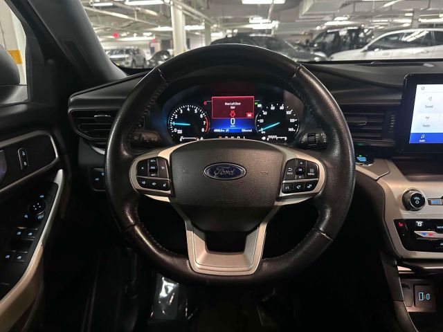 2021 Ford Explorer XLT 4WD