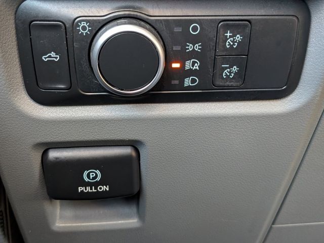 2021 Ford F-150 XL 2021 Ford F-150 XL