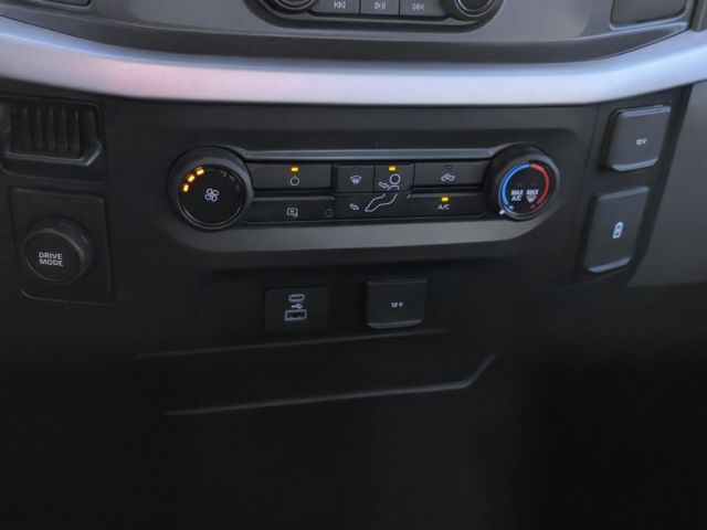 2021 Ford F-150 XL 2021 Ford F-150 XL