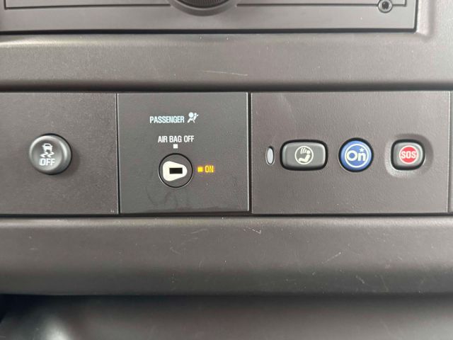 2021 GMC Savana Cargo Van RWD 2500 135 2021 GMC Savana Cargo Van RWD 2500 135