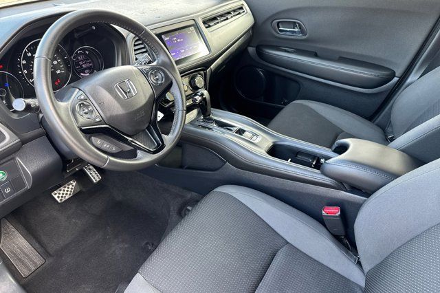 2021 Honda HR-V Sport Pre-Owned 2021 Honda HR-V Sport Pre-Owned