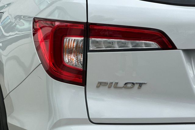 2021 Honda Pilot EX-L 2021 Honda Pilot EX-L