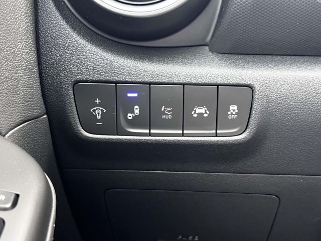 2021 Hyundai Kona Ultimate DCT FWD
