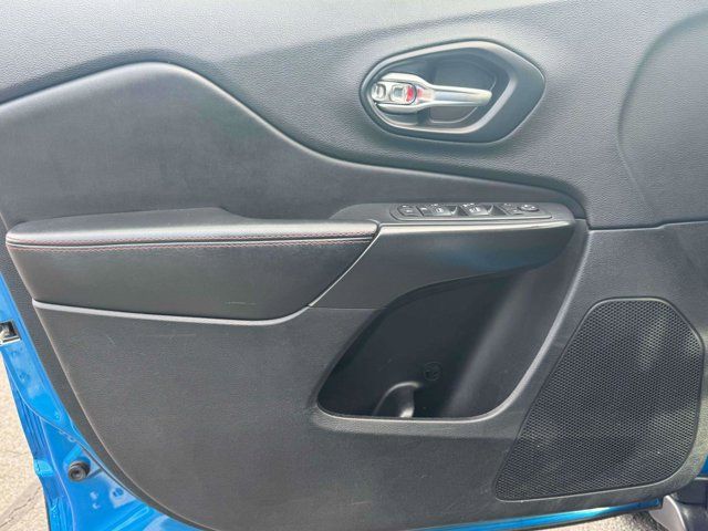 2021 Jeep Cherokee Trailhawk 2021 Jeep Cherokee Trailhawk