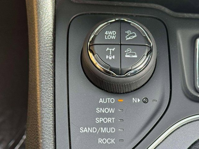 2021 Jeep Cherokee Trailhawk 2021 Jeep Cherokee Trailhawk