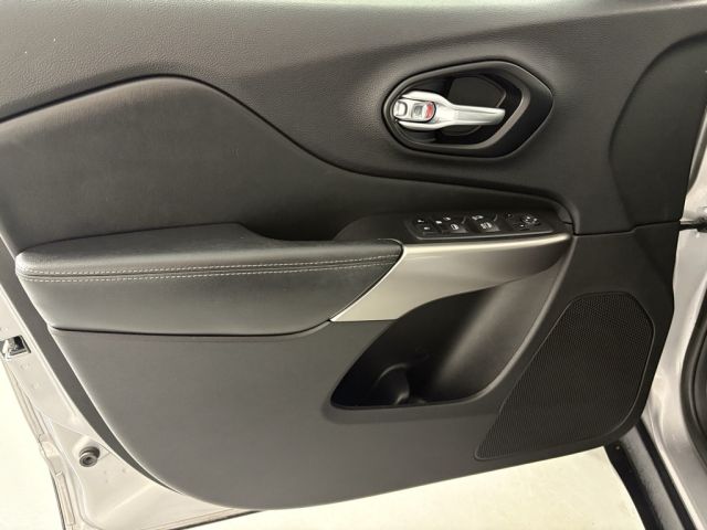 2021 Jeep Cherokee Latitude Lux 2021 Jeep Cherokee Latitude Lux