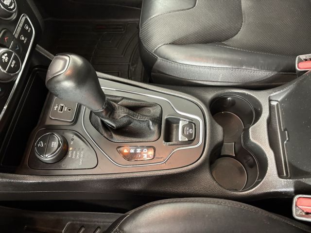 2021 Jeep Cherokee Latitude Lux 2021 Jeep Cherokee Latitude Lux