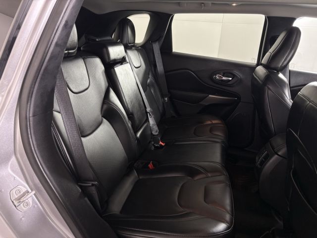 2021 Jeep Cherokee Latitude Lux 2021 Jeep Cherokee Latitude Lux