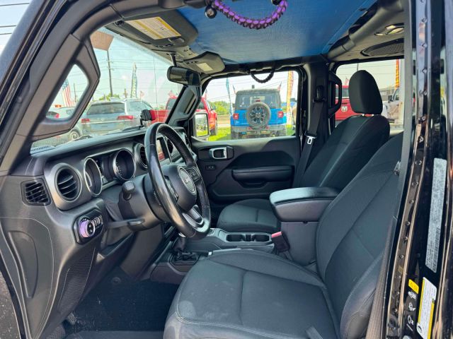2021 Jeep Gladiator Willys 4x4