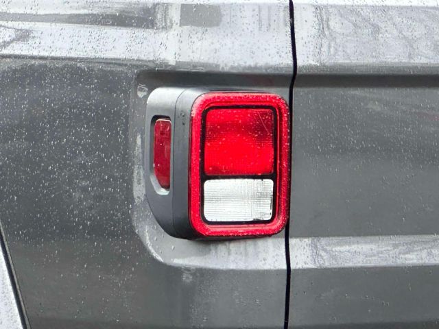 2021 Jeep Gladiator Overland 4x4