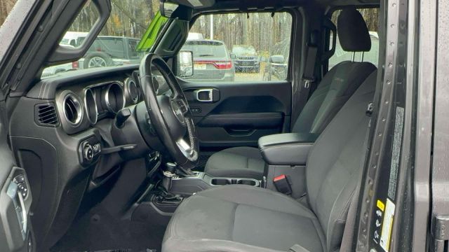 2021 Jeep Gladiator Overland 4x4