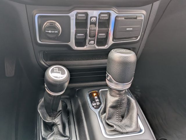 2021 Jeep Gladiator Willys 2021 Jeep Gladiator Willys