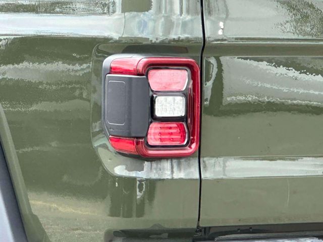 2021 Jeep Gladiator Rubicon 4x4 2021 Jeep Gladiator Rubicon 4x4