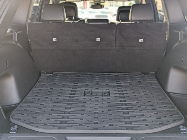 2021 Jeep Grand Cherokee Limited 2021 Jeep Grand Cherokee Limited