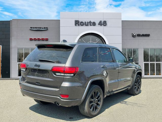 2021 Jeep Grand Cherokee Laredo X 4x4
