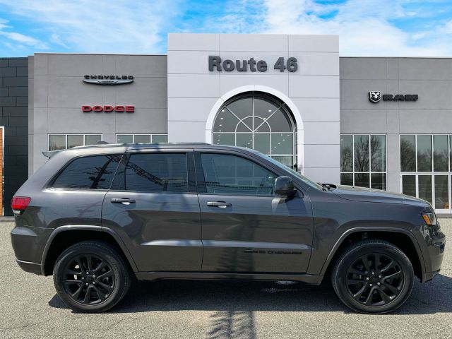 2021 Jeep Grand Cherokee Laredo X 4x4
