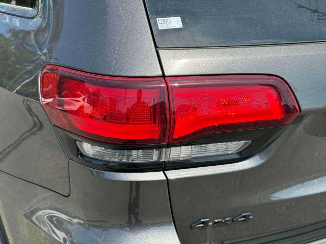 2021 Jeep Grand Cherokee Laredo X 4x4