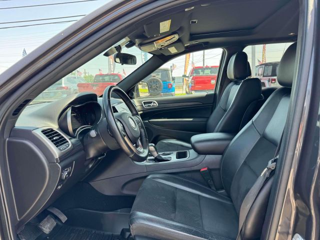 2021 Jeep Grand Cherokee Laredo X 4x4