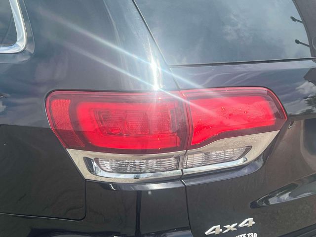 2021 Jeep Grand Cherokee Laredo E 4x4