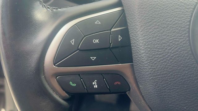2021 Jeep Grand Cherokee Laredo E 4x4