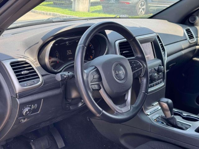 2021 Jeep Grand Cherokee Laredo E 4x4