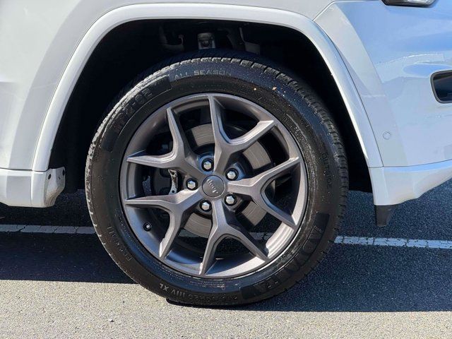 2021 Jeep Grand Cherokee 80th Anniversary 2021 Jeep Grand Cherokee 80th Anniversary