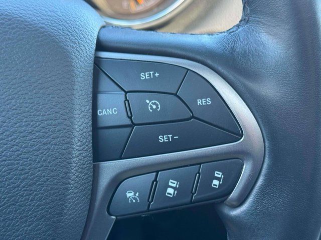 2021 Jeep Grand Cherokee 80th Anniversary 2021 Jeep Grand Cherokee 80th Anniversary