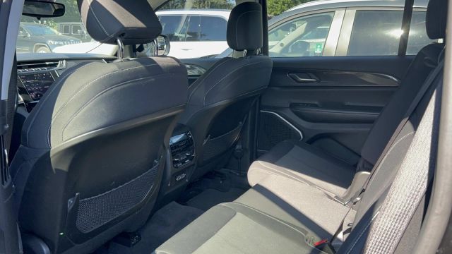 2021 Jeep Grand Cherokee L Laredo 4x4