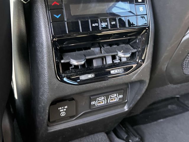 2021 Jeep Grand Cherokee L Laredo 4x4