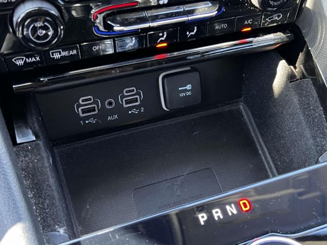 2021 Jeep Grand Cherokee L Laredo 4x4