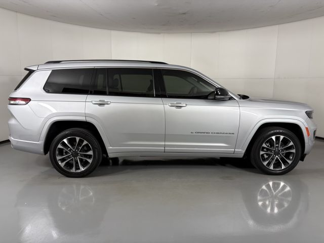 2021 Jeep Grand Cherokee L Overland 2021 Jeep Grand Cherokee L Overland