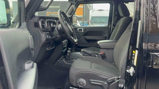 2021 Jeep Wrangler Unlimited Willys 4x4 2021 Jeep Wrangler Unlimited Willys 4x4