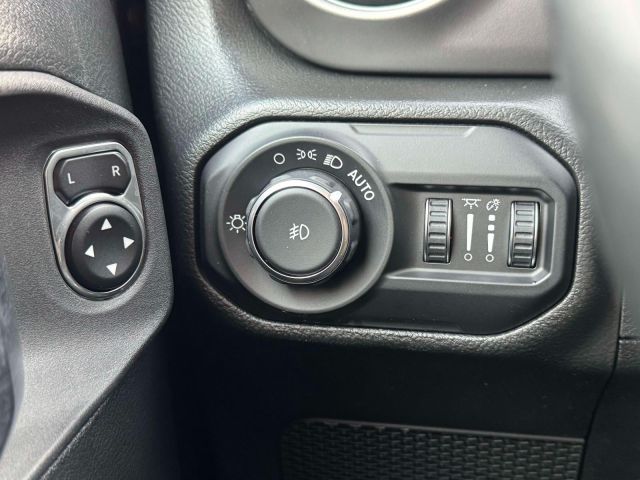 2021 Jeep Wrangler Unlimited Willys 4x4 2021 Jeep Wrangler Unlimited Willys 4x4