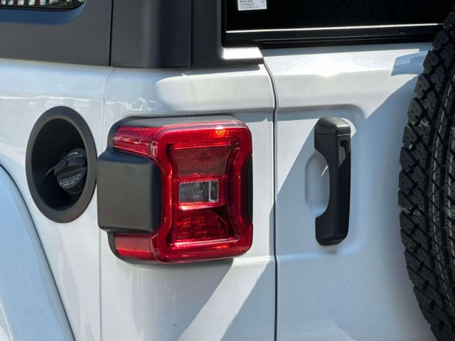 2021 Jeep Wrangler Unlimited 80th Anniversary 4x4 *Ltd Avail*