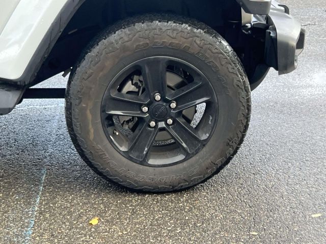 2021 Jeep Wrangler Unlimited Sahara Altitude 4x4