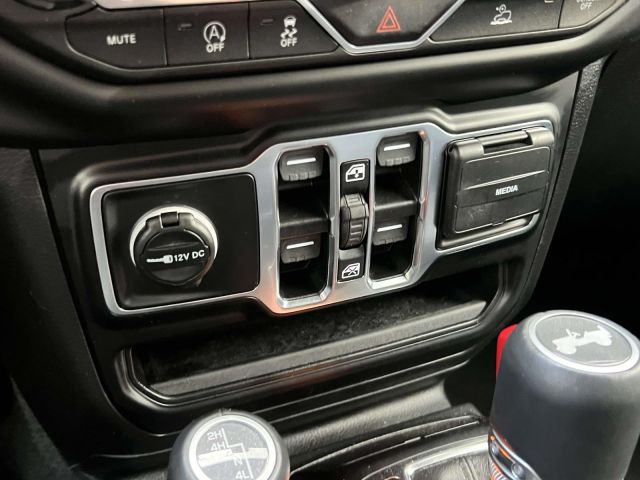 2021 Jeep Wrangler Unlimited Sahara Altitude 4x4