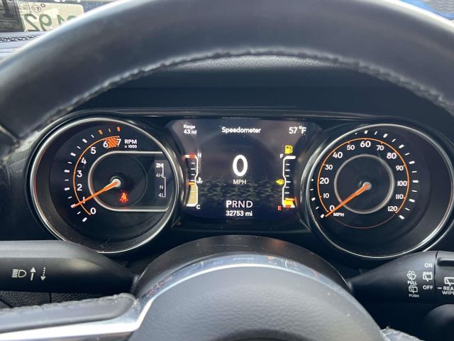 2021 Jeep Wrangler Unlimited Sahara Altitude 4x4