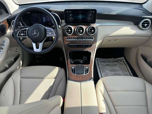 2021 Mercedes-Benz GLC GLC 300 2021 Mercedes-Benz GLC GLC 300