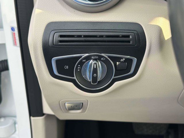 2021 Mercedes-Benz GLC GLC 300 2021 Mercedes-Benz GLC GLC 300