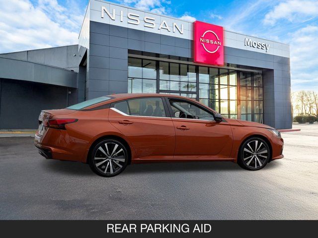 2021 Nissan Altima 2.5 SR 2021 Nissan Altima 2.5 SR