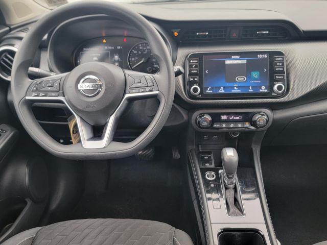 2021 Nissan Kicks SV FWD