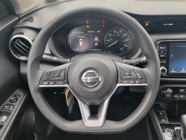 2021 Nissan Kicks SV FWD