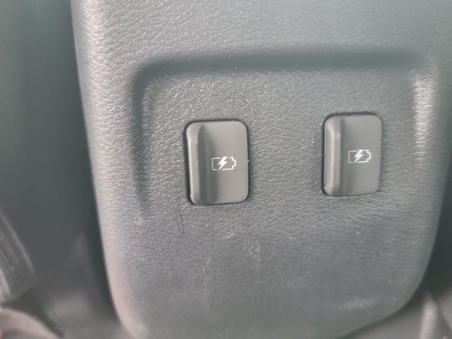 2021 Nissan Kicks SV FWD