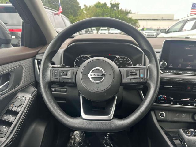 2021 Nissan Rogue AWD SV
