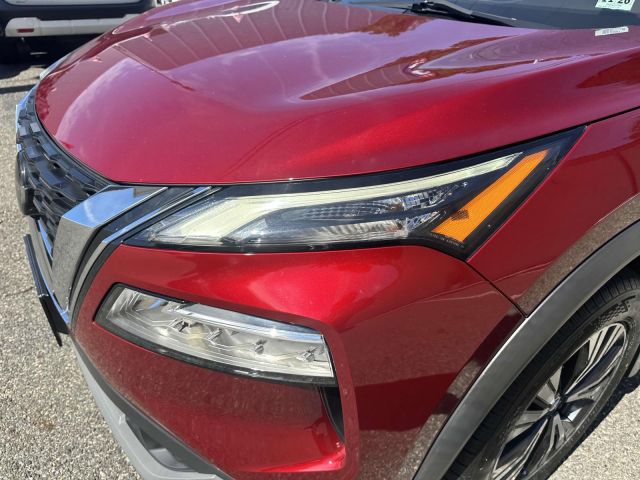 2021 Nissan Rogue AWD SV