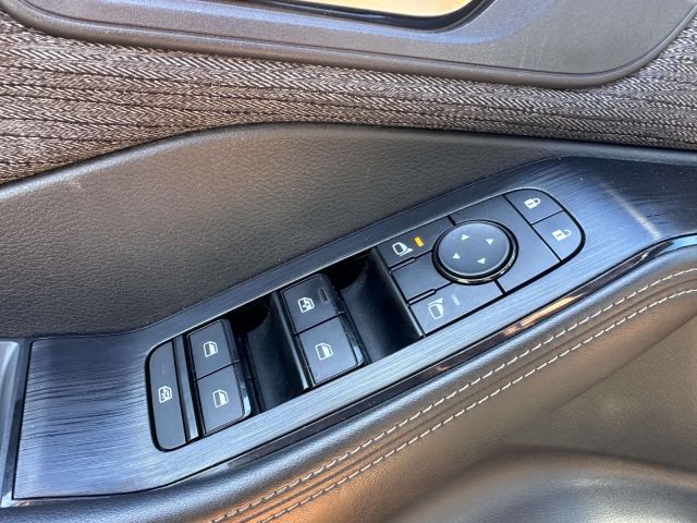 2021 Nissan Rogue AWD SV
