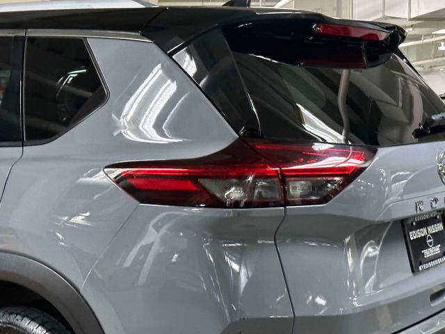 2021 Nissan Rogue AWD SL