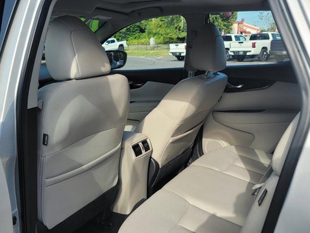 2021 Nissan Rogue Sport SL
