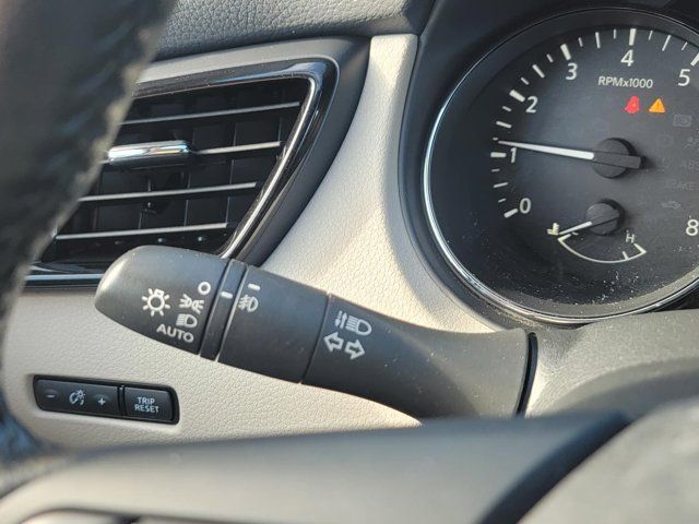 2021 Nissan Rogue Sport SL